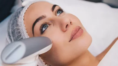 Enlarged Pores: What an Aesthetic Clinic Singapore can Realistically Achieve With Modern Devices